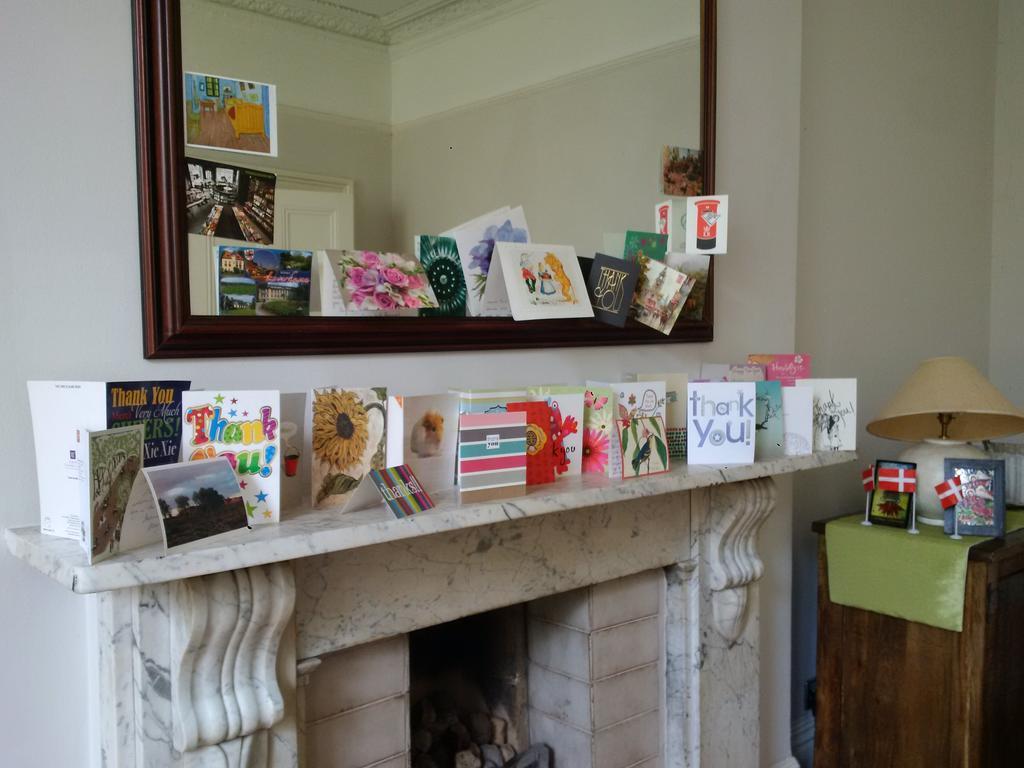 Luxury Holland Park, Sleeps 2, Free S'Fast Wifi Apartamento Londres Exterior foto